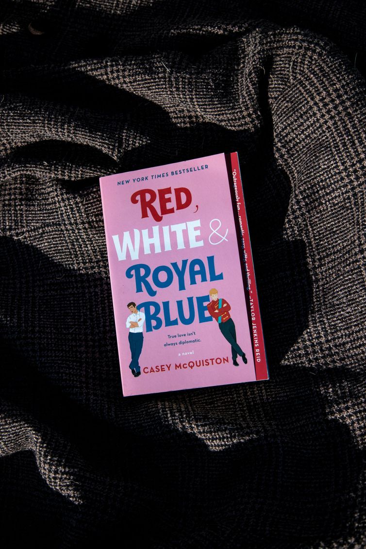 Red, White & Royal Blue is Good Smut | An Incomplete Bookshelf